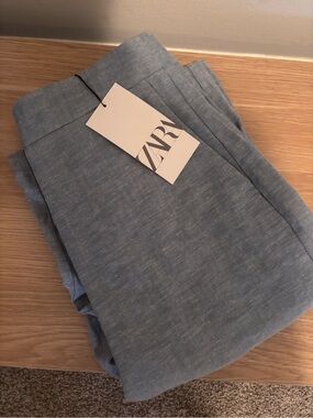 NWT Zara Soft Sky-Blue Cropped Linen Pants